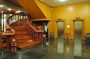 Pathumthani Place Hotel Bagian luar foto
